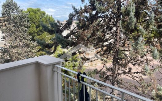 Ampio bilocale totalmente ristrutturato e arredato in zona Pendio San Lorenzo